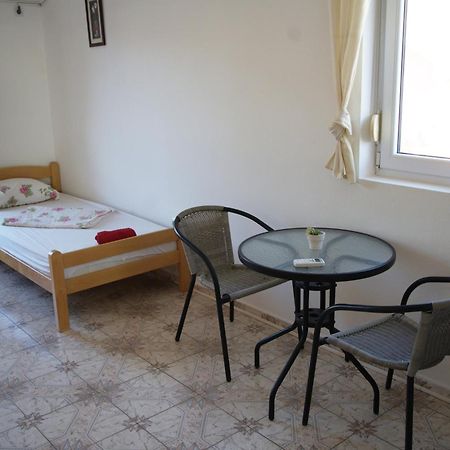 Apartments Safija Dobra Voda Kültér fotó